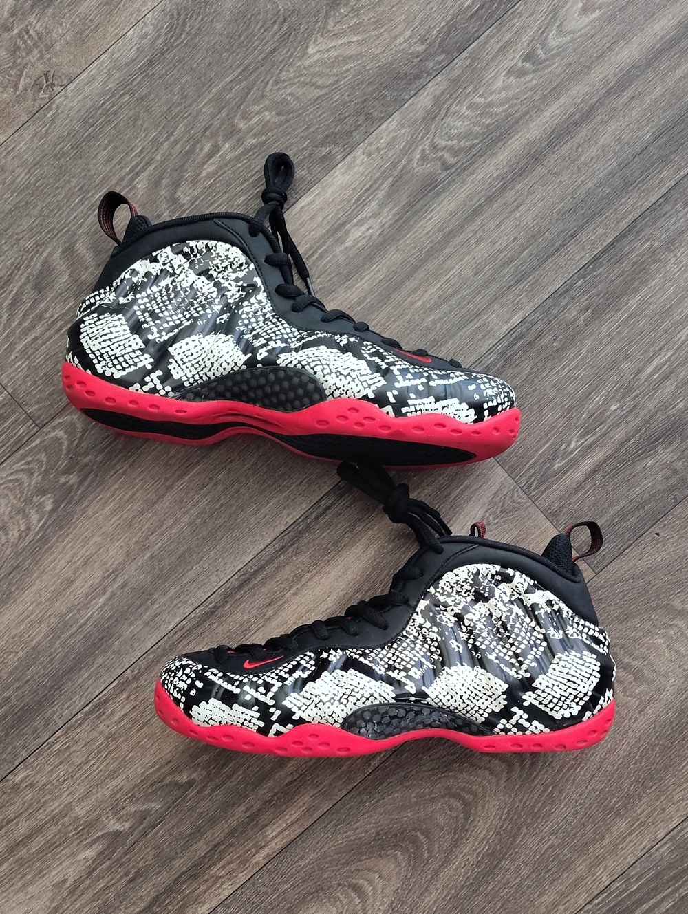 Retro Nike Air Zoom Foamposite Snakeskin